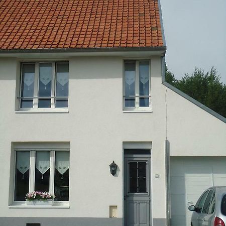 Bed and Breakfast La Mansarde Neuville-sous-Montreuil Экстерьер фото