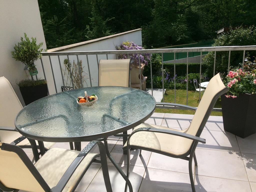 Bed and Breakfast La Mansarde Neuville-sous-Montreuil Экстерьер фото